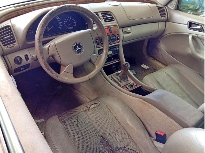 mercedes-benz clk (c208) del año 1998