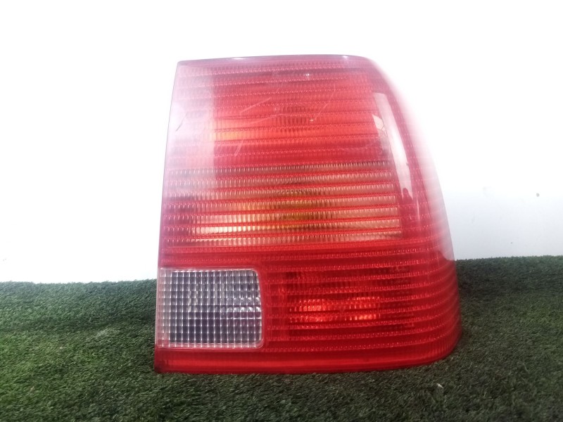 Recambio de piloto trasero derecho para volkswagen passat b5 (3b2) 1.9 tdi referencia OEM IAM SIN REFERENCIA 97-00 