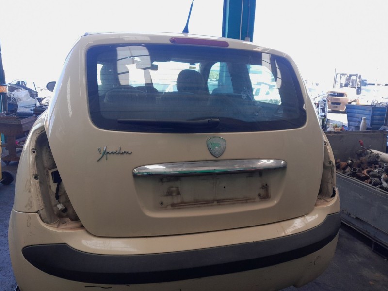 Recambio de porton trasero para lancia ypsilon (843_) 1.2 (843.axb1a) referencia OEM IAM   