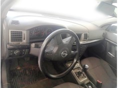opel signum hatchback (z03) del año 2004 2