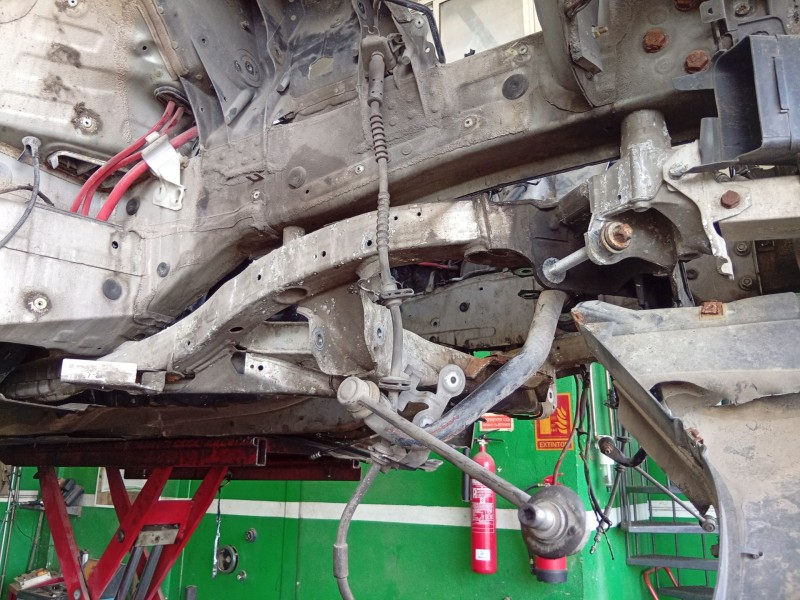 Recambio de puente delantero para bmw 6 gran coupe (f06) 640 d referencia OEM IAM   