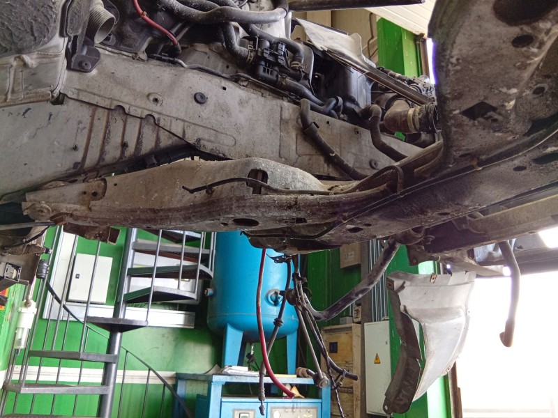 Recambio de puente delantero para bmw 6 gran coupe (f06) 640 d referencia OEM IAM   