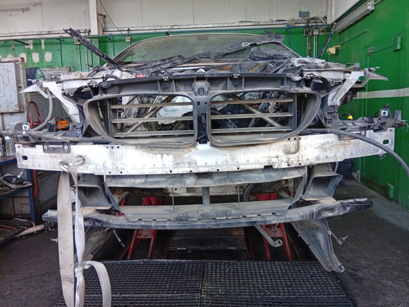 Recambio de refuerzo paragolpes delantero para bmw 6 gran coupe (f06) 640 d referencia OEM IAM   