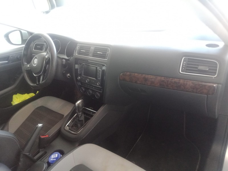 volkswagen jetta iv (162, 163, av3, av2) del año 2014