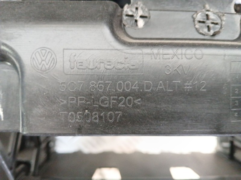 Recambio de salpicadero para volkswagen jetta iv (162, 163, av3, av2) 2.0 tdi referencia OEM IAM 5C7857004D  NEGRO