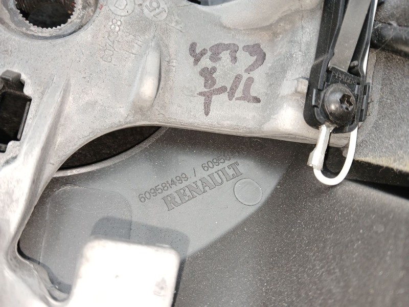 Recambio de volante para renault scénic iii (jz0/1_) 1.2 tce referencia OEM IAM 484005188R - 1537107843 - 5283045571418  