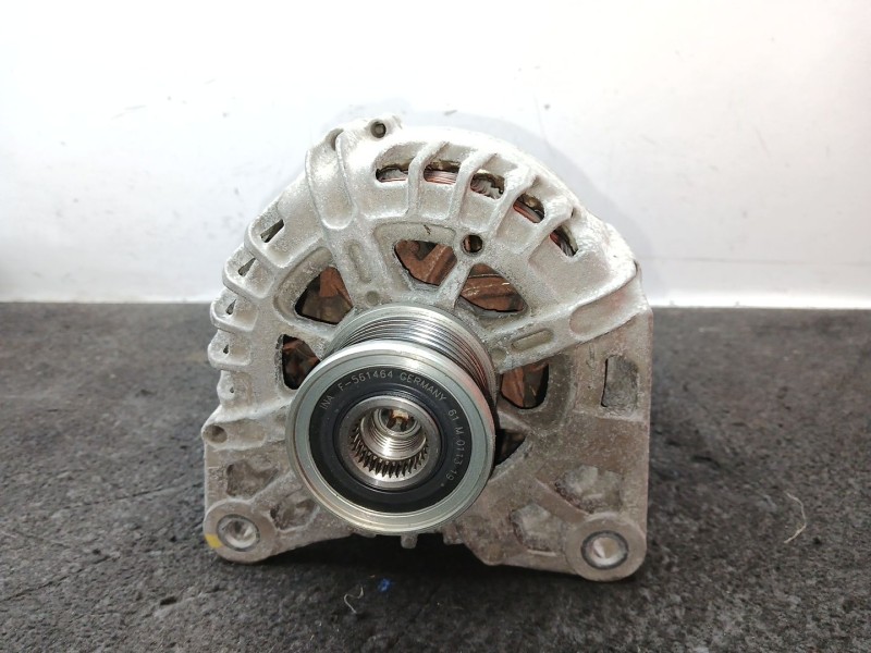Recambio de alternador para renault scénic iii (jz0/1_) 1.2 tce referencia OEM IAM TG12C077 - 2606154D - 8200849752C  
