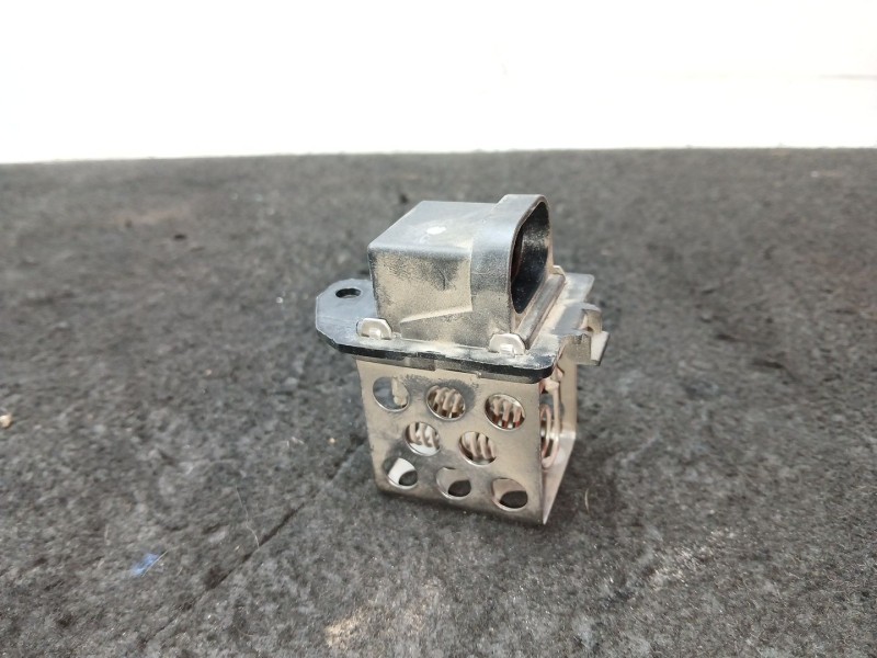 Recambio de resistencia electroventilador para renault scénic iii (jz0/1_) 1.2 tce referencia OEM IAM M142561069 - M162122085  