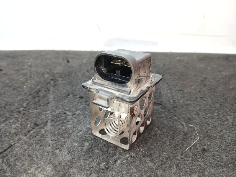 Recambio de resistencia electroventilador para renault scénic iii (jz0/1_) 1.2 tce referencia OEM IAM M142561069 - M162122085  