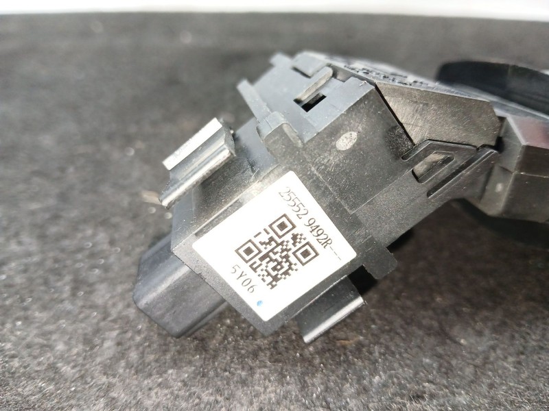 Recambio de mando multifuncion para renault scénic iii (jz0/1_) 1.2 tce referencia OEM IAM 255529492R - 5Y06  