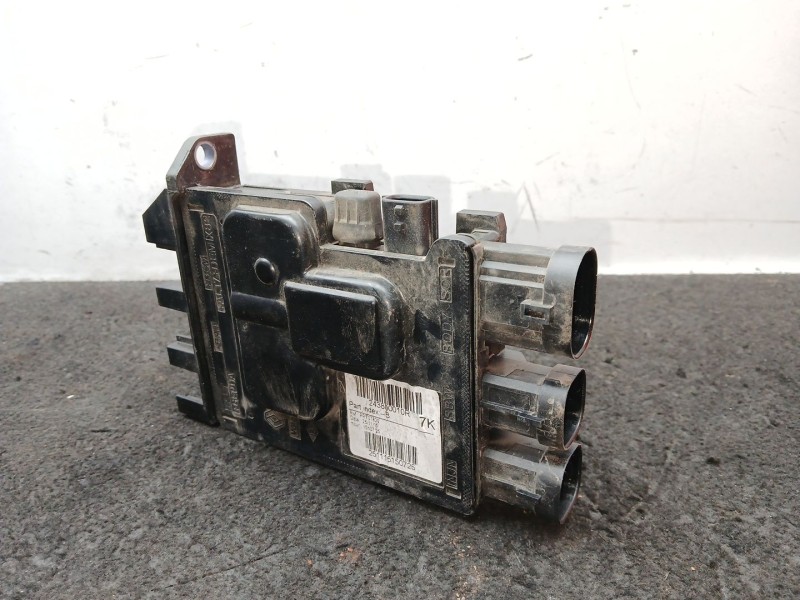 Recambio de modulo electronico para renault scénic iii (jz0/1_) 1.2 tce referencia OEM IAM 243800010R - 251115150725 VALEO 