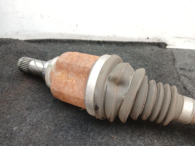 Recambio de transmision delantera izquierda para renault scénic iii (jz0/1_) 1.2 tce referencia OEM IAM 391013387R - 2699053  