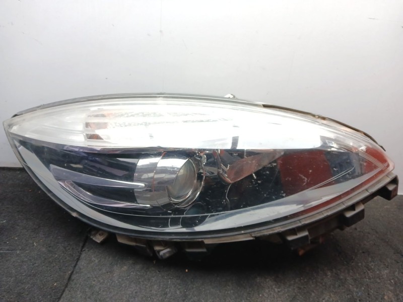 Recambio de faro derecho para renault scénic iii (jz0/1_) 1.2 tce referencia OEM IAM 89906002 - 260106928R  