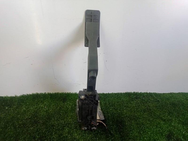 Recambio de potenciometro pedal para seat ibiza (6l1) 1.4 tdi referencia OEM IAM 6Q1721503B-6PV00849501  