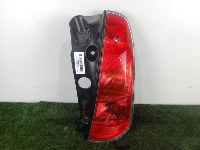 Recambio de piloto trasero derecho para lancia ypsilon (843_) 1.2 (843.axb1a) referencia OEM IAM 086661904RB  