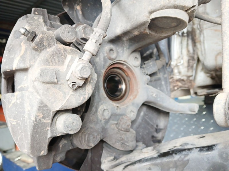 Recambio de mangueta delantera derecha para volkswagen jetta iv (162, 163, av3, av2) 2.0 tdi referencia OEM IAM   