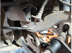 Recambio de brazo suspension superior trasero izquierdo para volkswagen jetta iv (162, 163, av3, av2) 2.0 tdi referencia OEM IAM 2