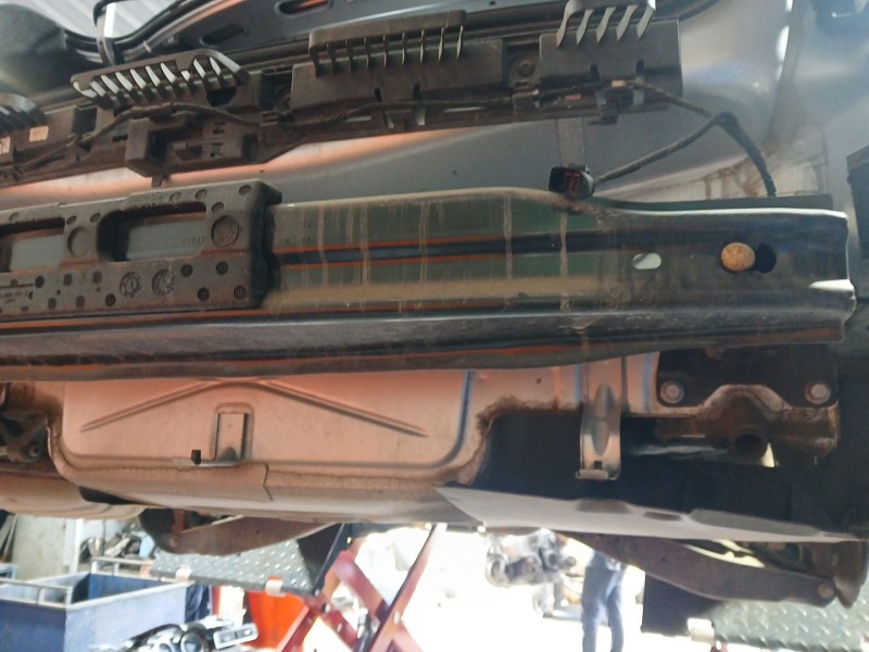 Recambio de refuerzo paragolpes trasero para volkswagen jetta iv (162, 163, av3, av2) 2.0 tdi referencia OEM IAM   