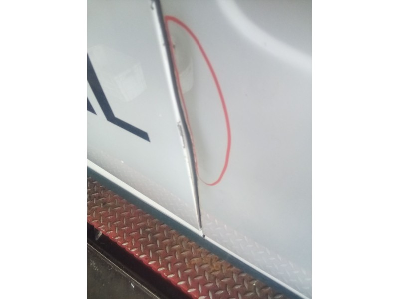 Recambio de puerta delantera derecha para toyota avensis sedán (_t27_) 1.8 (zrt271_) referencia OEM IAM   