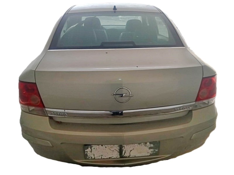 opel astra h sedán (a04) del año 2009