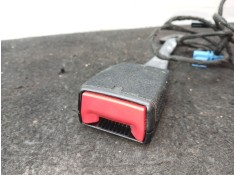 Recambio de enganche cinturon delantero derecho para volkswagen jetta iv (162, 163, av3, av2) 2.0 tdi referencia OEM IAM 5C68577 2