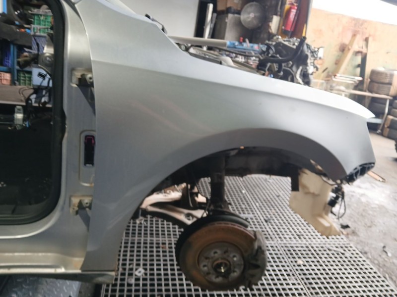 Recambio de aleta delantera izquierda para volkswagen jetta iv (162, 163, av3, av2) 2.0 tdi referencia OEM IAM   