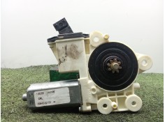 Recambio de motor elevalunas trasero izquierdo para toyota corolla (_e12_) 2.0 d-4d (cde120r_, cde120l_) referencia OEM IAM 6984