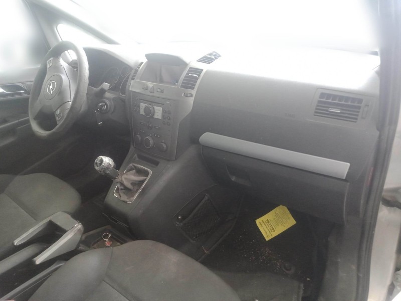 opel zafira / zafira family b (a05) del año 2005