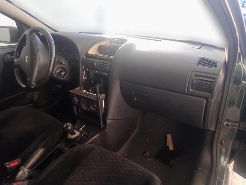 opel astra g hatchback (t98) del año 1998