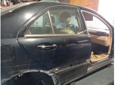 Recambio de puerta trasera derecha para mercedes-benz clase c (w203) c 220 cdi (203.006) referencia OEM IAM   