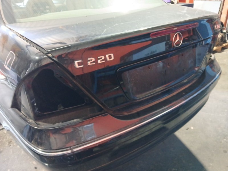Recambio de tapa maletero para mercedes-benz clase c (w203) c 220 cdi (203.006) referencia OEM IAM   