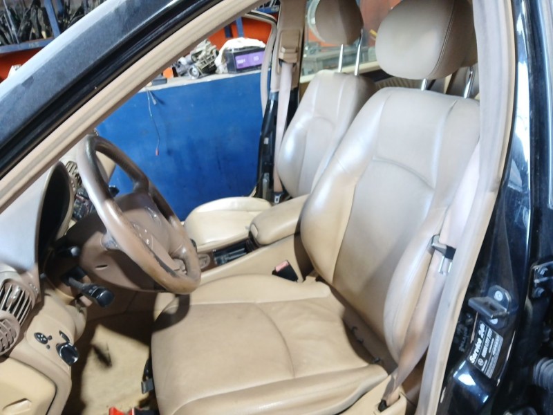 Recambio de asiento delantero izquierdo para mercedes-benz clase c (w203) c 220 cdi (203.006) referencia OEM IAM   