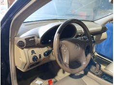Recambio de salpicadero para mercedes-benz clase c (w203) c 220 cdi (203.006) referencia OEM IAM    2