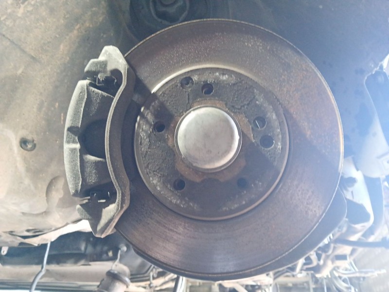 Recambio de mangueta delantera derecha para mercedes-benz clase c (w203) c 220 cdi (203.006) referencia OEM IAM   