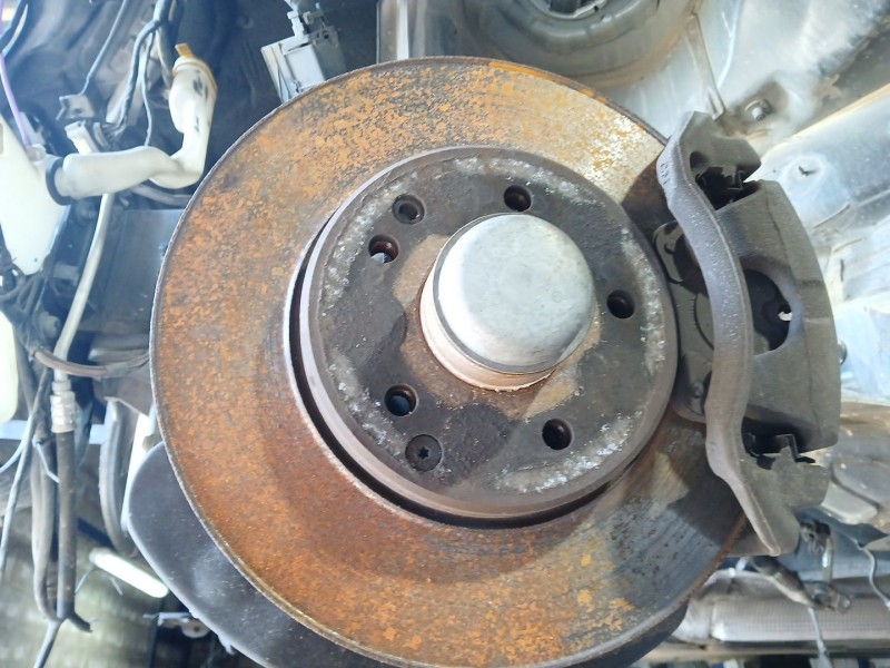 Recambio de mangueta delantera izquierda para mercedes-benz clase c (w203) c 220 cdi (203.006) referencia OEM IAM   