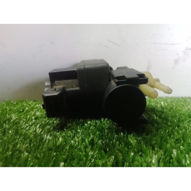 Recambio de valvula de vacio para hyundai i30 1.6 crdi cat referencia OEM IAM 351202A900-70027202-09T303  