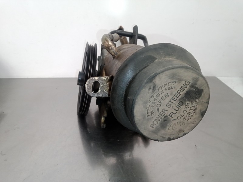 Recambio de bomba servodireccion para toyota yaris (ncp1/nlp1/scp1) 1.4 turbodiesel cat referencia OEM IAM NOTIENEREFERENCIA  