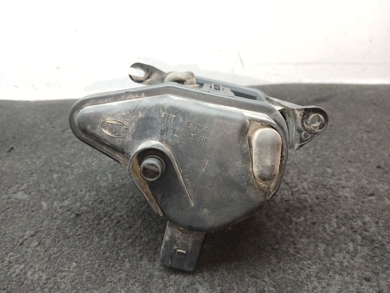 Recambio de faro antiniebla derecho para audi a3 sportback (8pa) 2.0 fsi referencia OEM IAM 8P0941700A - 1N024700302 HELLA 