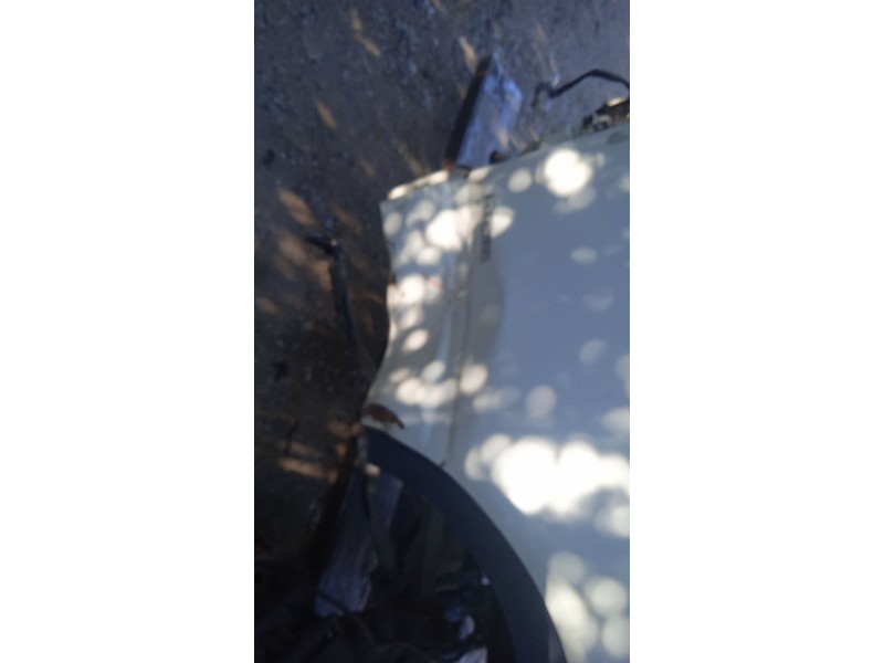 Recambio de puerta delantera izquierda para fuso (mitsubishi) canter 7c18 referencia OEM IAM   