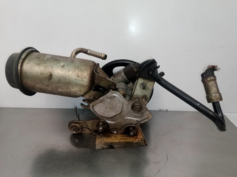 Recambio de bomba servodireccion para toyota yaris (ncp1/nlp1/scp1) 1.4 turbodiesel cat referencia OEM IAM NOTIENEREFERENCIA  