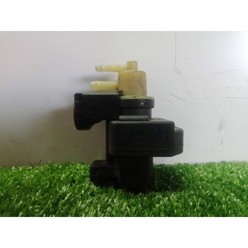 Recambio de valvula de vacio para hyundai i30 1.6 crdi cat referencia OEM IAM 351202A900-70027202-09T303  