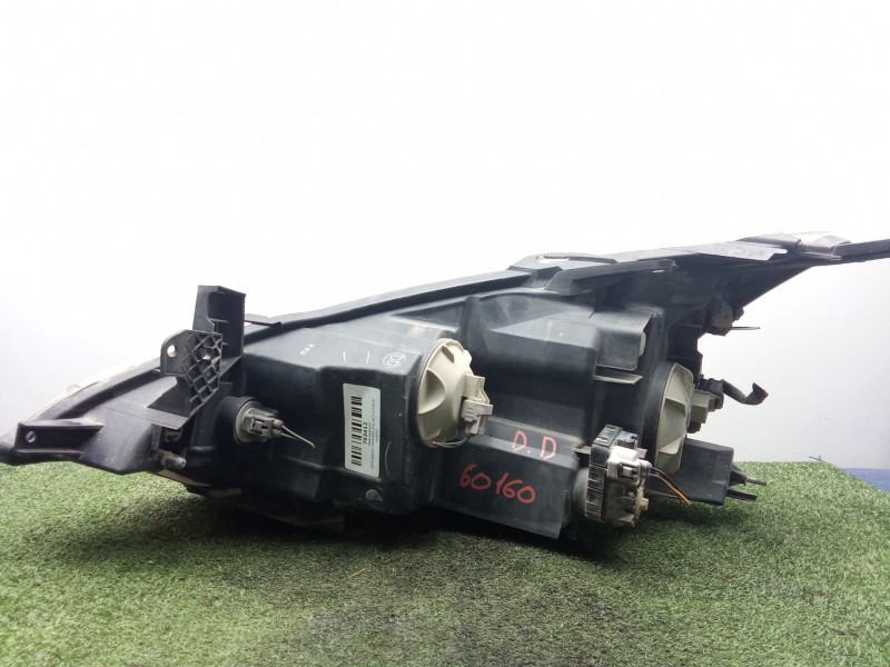 Recambio de faro derecho para mitsubishi grandis (na_w) 2.0 di-d (na8w) referencia OEM IAM 10087647  HALOGENO