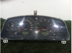 Recambio de cuadro instrumentos para toyota avensis (_t22_) 1.6 (at220_) referencia OEM IAM 8325469001 2.CONECTORES 