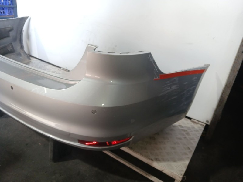 Recambio de paragolpes trasero para volkswagen jetta iv (162, 163, av3, av2) 2.0 tdi referencia OEM IAM  GRIS 