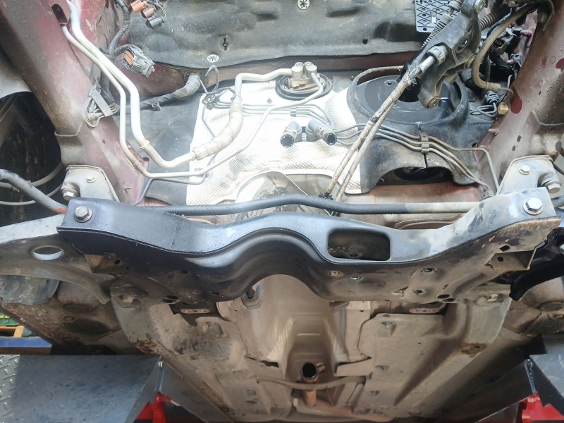 Recambio de puente delantero para seat ibiza iv st (6j8, 6p8) 1.6 tdi referencia OEM IAM   