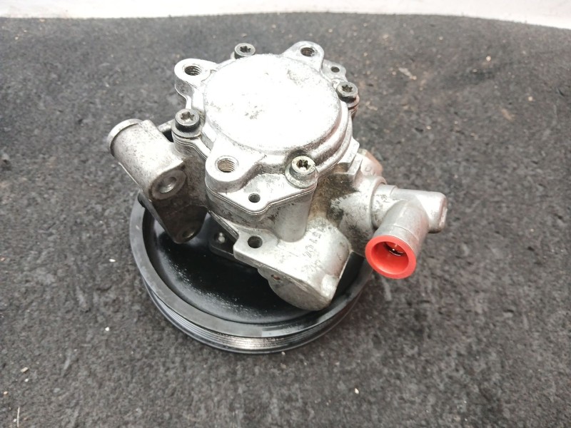 Recambio de bomba direccion para mercedes-benz clase c (w203) c 220 cdi (203.006) referencia OEM IAM 0024669301  