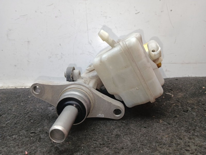 Recambio de bomba freno para seat ibiza iv st (6j8, 6p8) 1.6 tdi referencia OEM IAM 6R0611301A  
