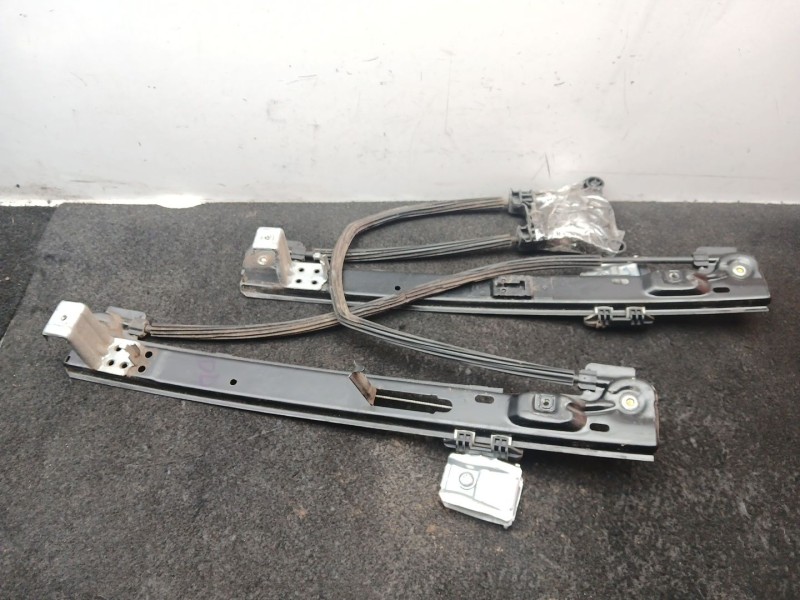 Recambio de elevalunas delantero derecho para seat ibiza iv st (6j8, 6p8) 1.6 tdi referencia OEM IAM . ELECTRICO 