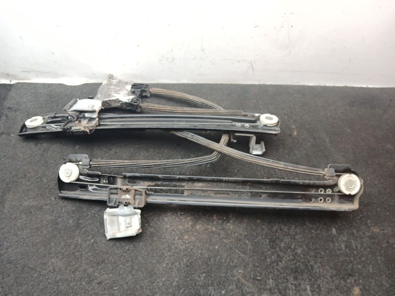 Recambio de elevalunas delantero derecho para seat ibiza iv st (6j8, 6p8) 1.6 tdi referencia OEM IAM . ELECTRICO 