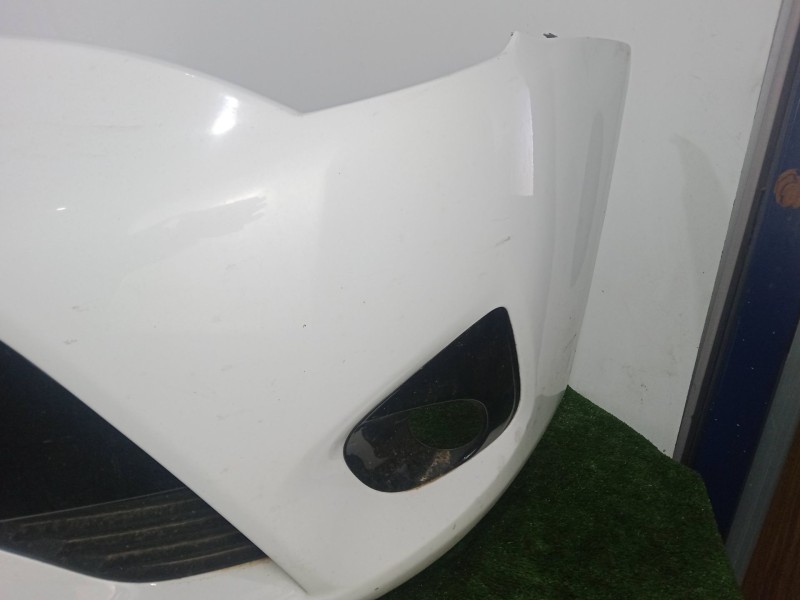 Recambio de paragolpes delantero para toyota avensis sedán (_t27_) 1.8 (zrt271_) referencia OEM IAM SIN REFERENCIA  